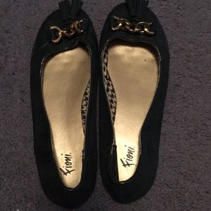 Ballet flats